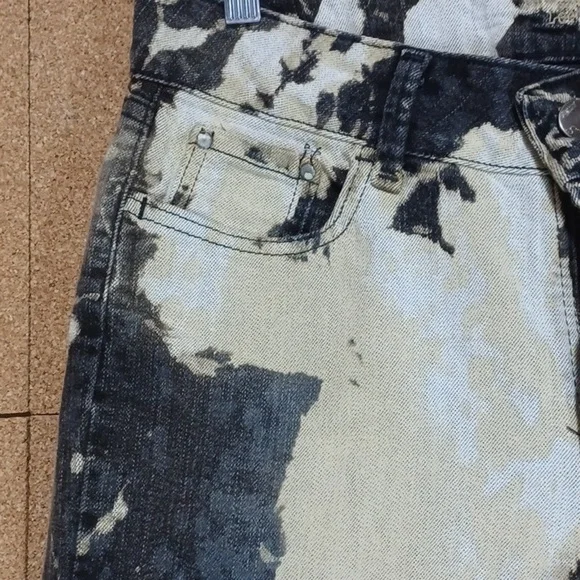 SLICK-BUD FASHIONS JEANS a 10p in a beautiful white washed design one of a kind - Picture 3 of 9